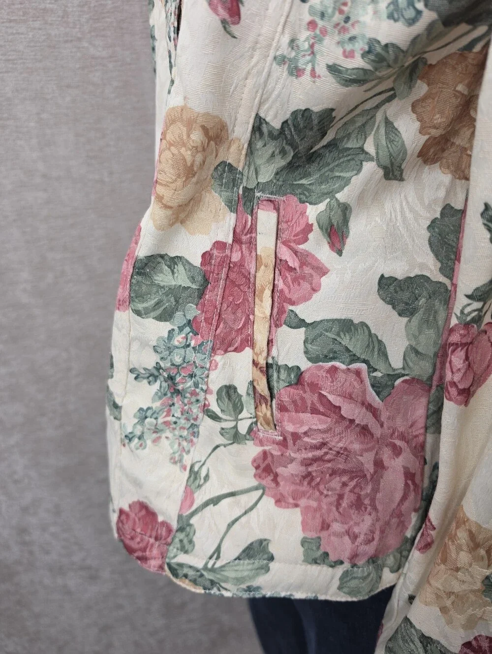 Cervelle Vintage Floral Jacquard Women’s Jacket & Cropped Jeans Matching Set
